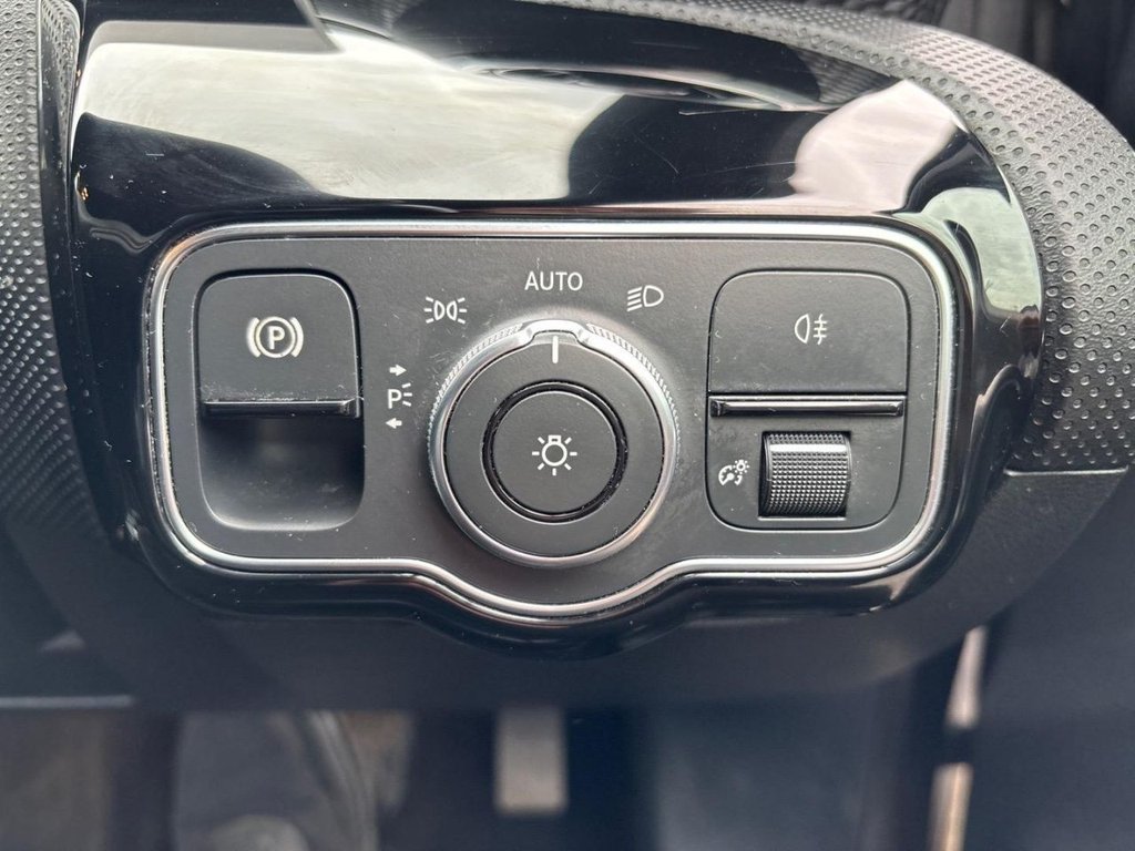 Used Mercedes-Benz A-Class 2018 for sale - 78199991: Photo 39