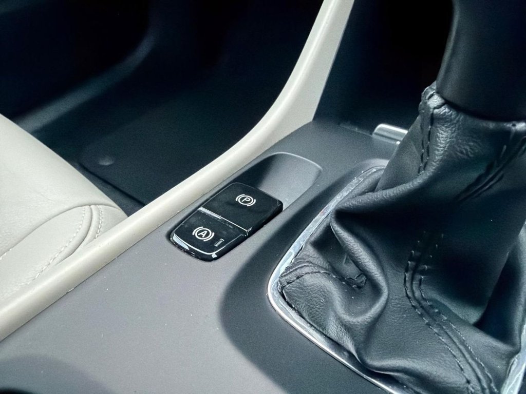 Used Volvo XC40 2019 for sale - 78200083: Photo 33