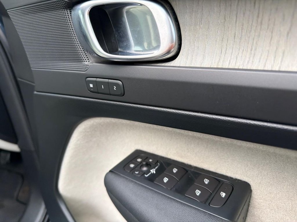 Used Volvo XC40 2019 for sale - 78200083: Photo 36