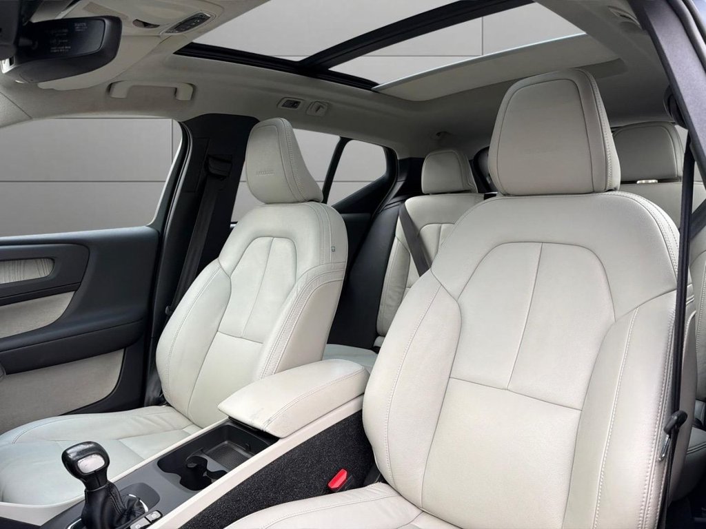 Used Volvo XC40 2019 for sale - 78200083: Photo 40