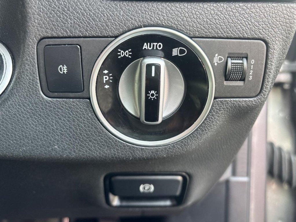 Used Mercedes-Benz A-Class 2017 for sale - 78199872: Photo 31