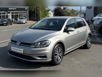 Used Volkswagen Golf 2019 for sale - 78533654: Photo