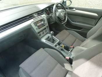 Used Volkswagen Passat 2015 for sale - 78227126: Photo