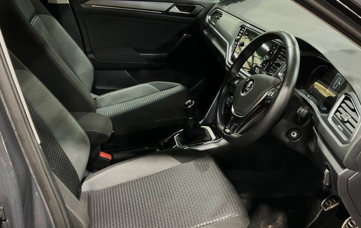 Used Volkswagen T-Roc 2022 for sale - 77226246: Photo 3