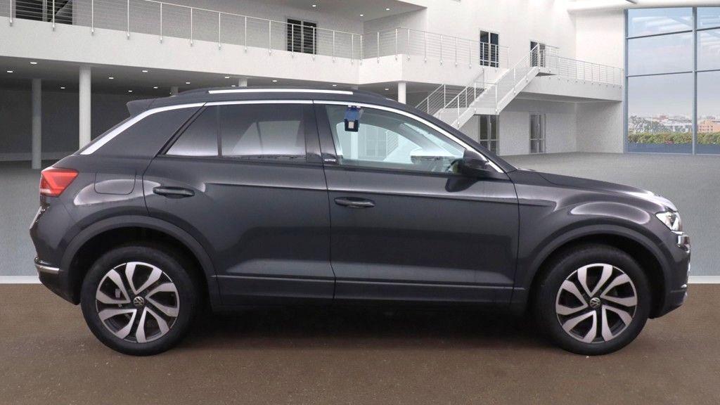 Used Volkswagen T-Roc 2022 for sale - 77226246: Photo 7