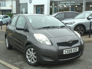 Used Toyota Yaris 2009 for sale - 79421782: Photo