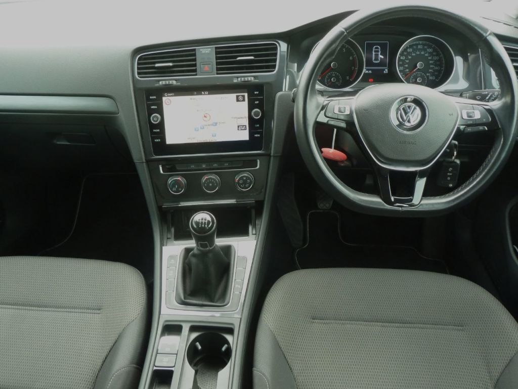 Used Volkswagen Golf 2019 for sale - 78015880: Photo 11