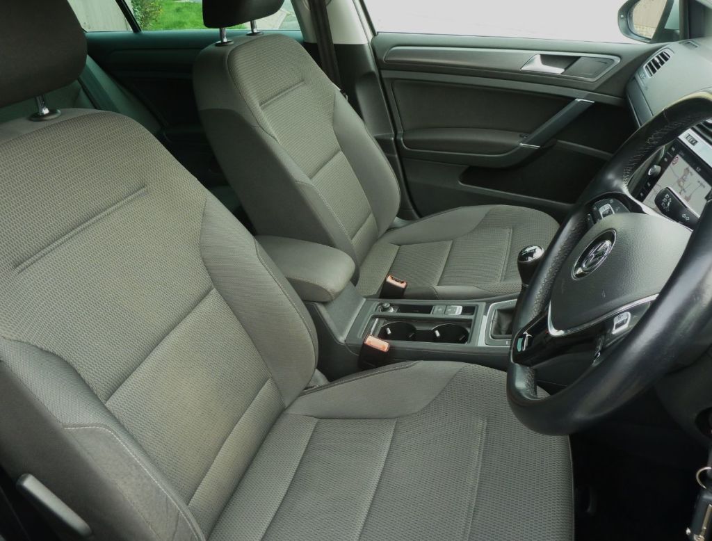 Used Volkswagen Golf 2019 for sale - 78015880: Photo 13