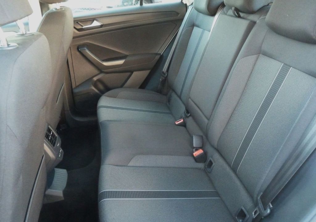 Used Volkswagen T-Roc 2023 for sale - 77421388: Photo 18