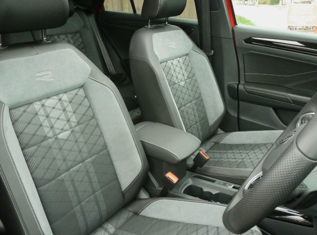 Used Volkswagen T-Roc 2026 for sale - 77805392: Photo 13