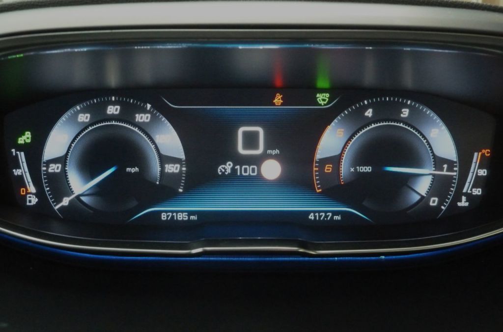 Used Peugeot 3008 2019 for sale - 76985462: Photo 10