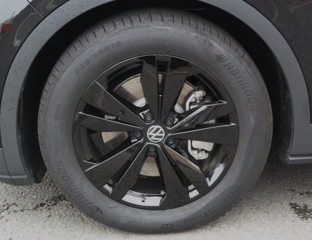 Used Volkswagen ID.4 2025 for sale - 76428868: Photo 11