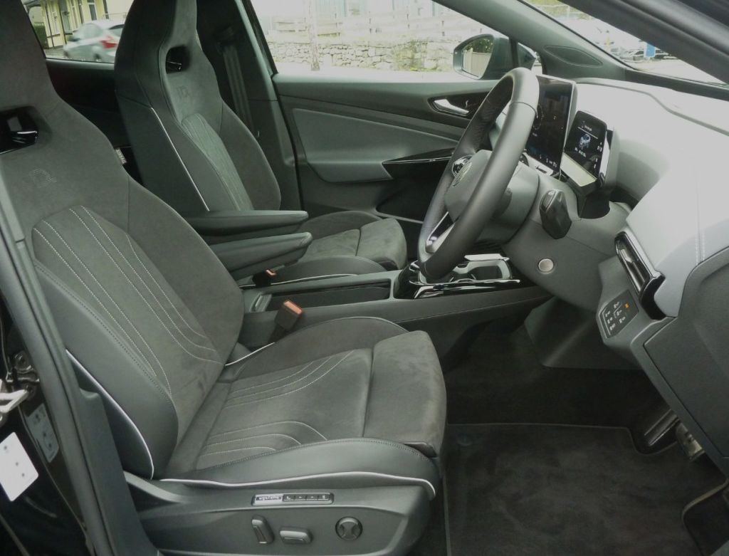 Used Volkswagen ID.4 2025 for sale - 76428868: Photo 13