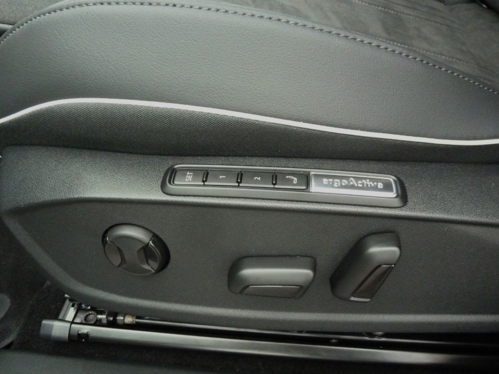 Used Volkswagen ID.4 2025 for sale - 76428868: Photo 15