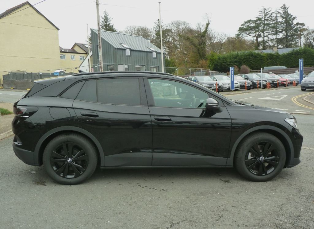 Used Volkswagen ID.4 2025 for sale - 76428868: Photo 9