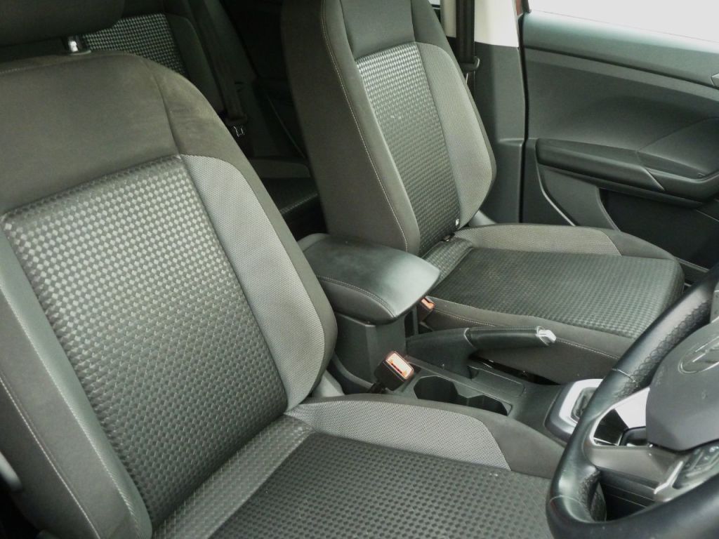 Used Volkswagen T-Cross 2022 for sale - 77493919: Photo 12