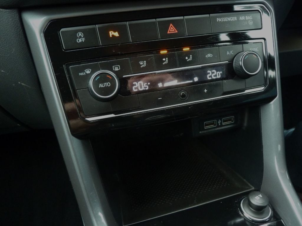 Used Volkswagen T-Cross 2020 for sale - 76402262: Photo 20