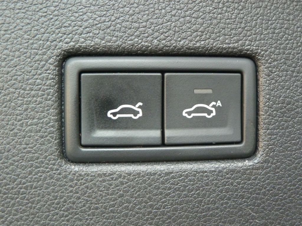 Used Volkswagen Tiguan 2017 for sale - 77733560: Photo 20