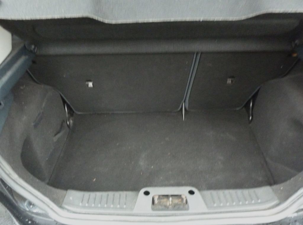 Used Ford Fiesta 2012 for sale - 76558343: Photo 12