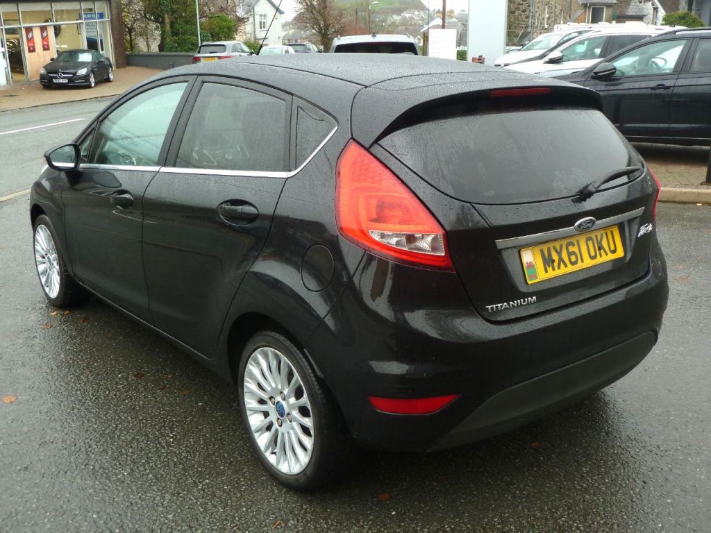 Used Ford Fiesta 2012 for sale - 76558343: Photo 6