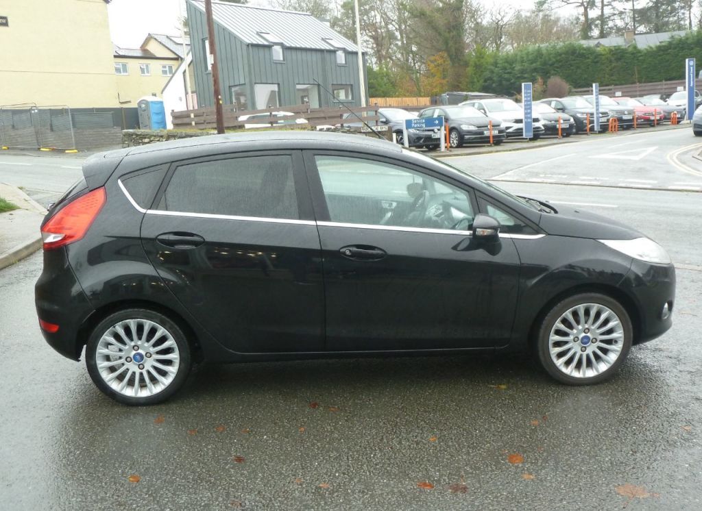 Used Ford Fiesta 2012 for sale - 76558343: Photo 9