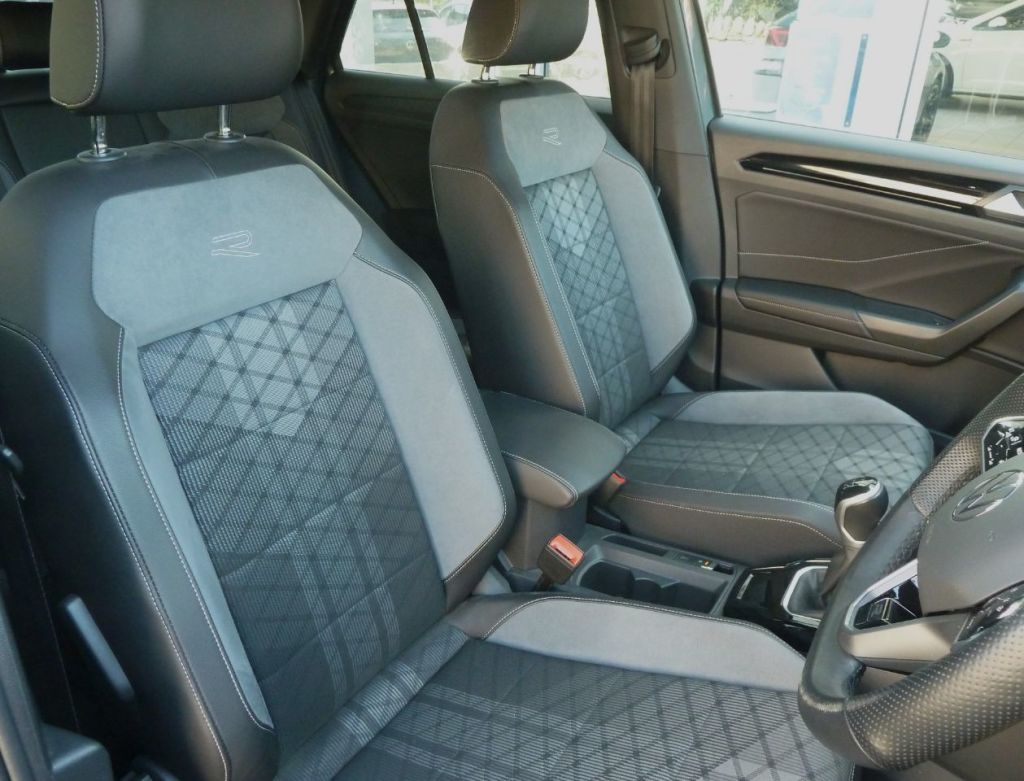 Used Volkswagen T-Roc 2023 for sale - 77919269: Photo 14