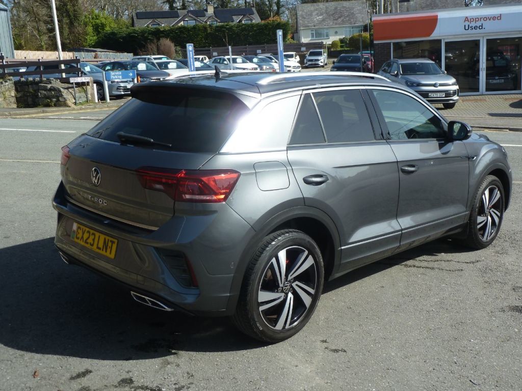 Used Volkswagen T-Roc 2023 for sale - 77919269: Photo 4