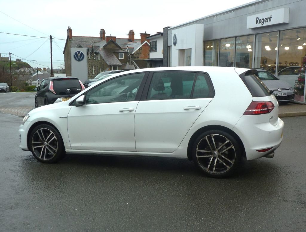 Used Volkswagen Golf 2016 for sale - 76949507: Photo 6