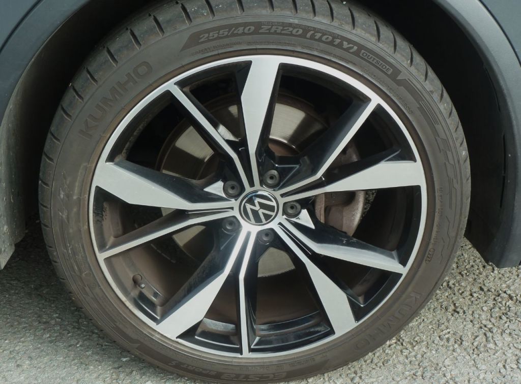 Used Volkswagen Tiguan 2021 for sale - 76303132: Photo 22