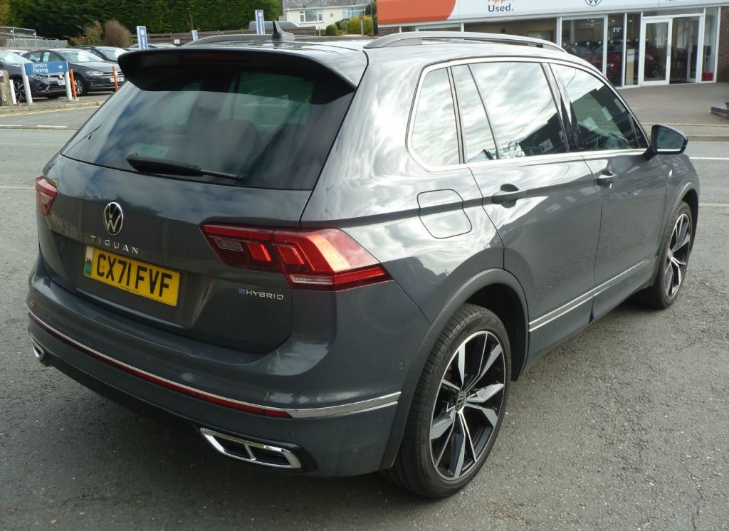 Used Volkswagen Tiguan 2021 for sale - 76303132: Photo 8