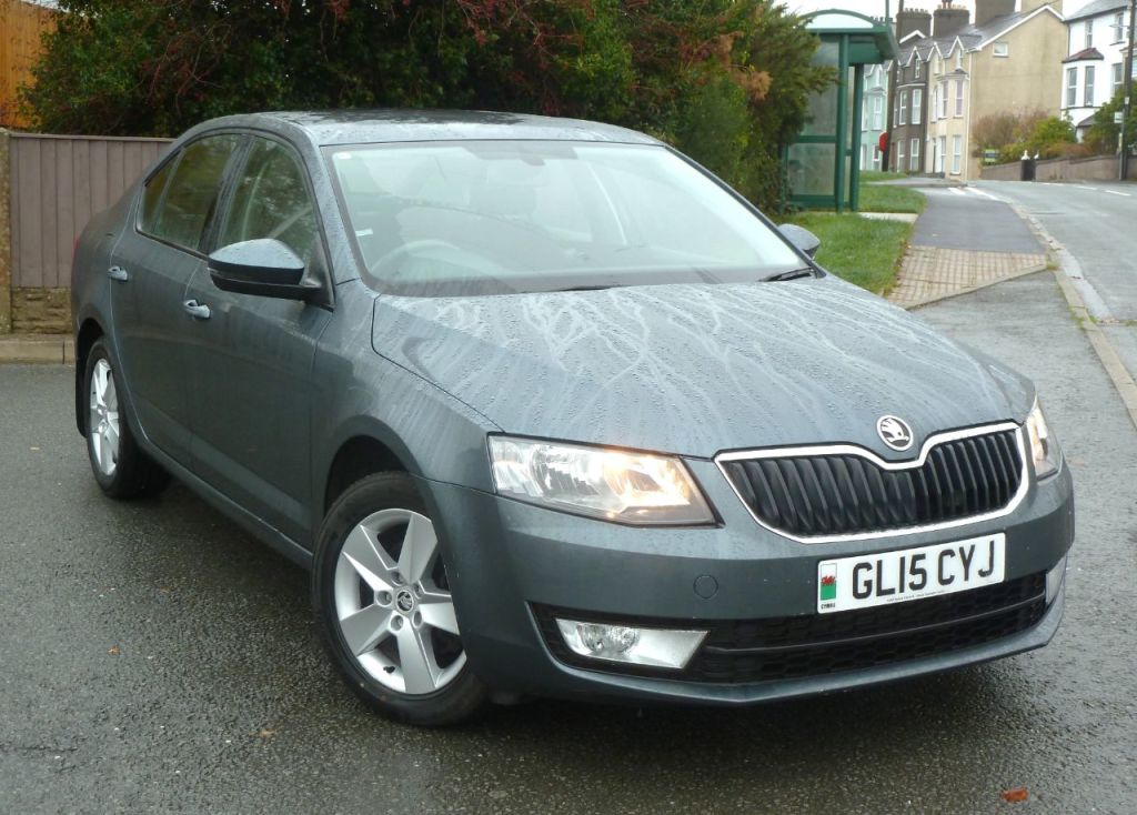 Used Skoda Octavia 2015 for sale - 76469355: Photo 1