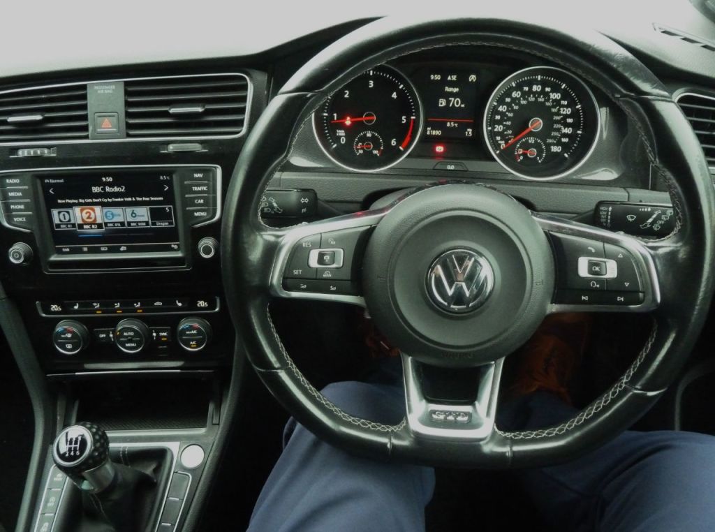 Used Volkswagen Golf 2016 for sale - 76985485: Photo 12