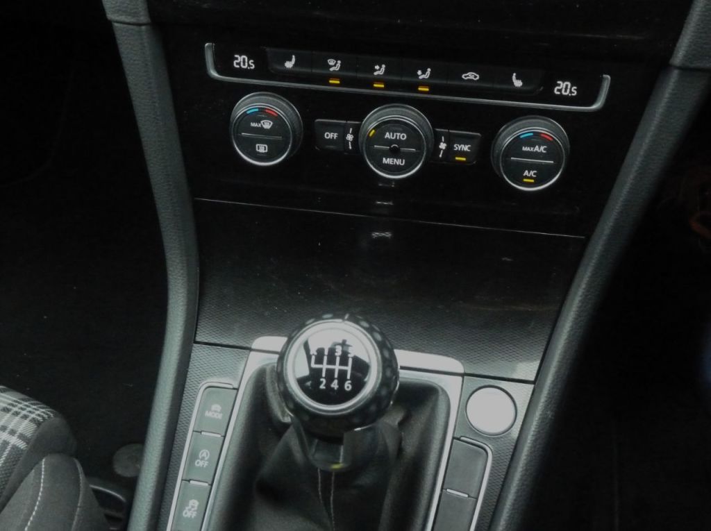 Used Volkswagen Golf 2016 for sale - 76985485: Photo 16