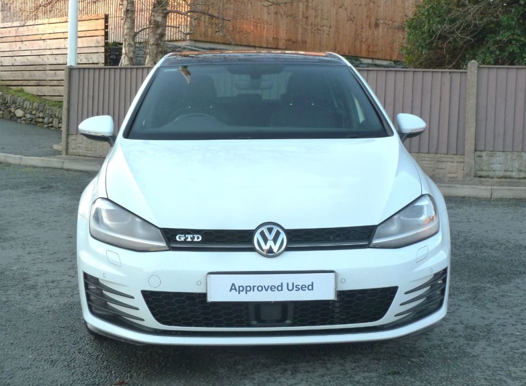 Used Volkswagen Golf 2016 for sale - 76985485: Photo 3