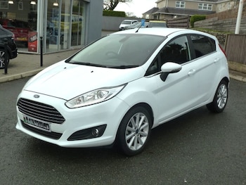 Used Ford Fiesta 2015 for sale - 76961747: Photo
