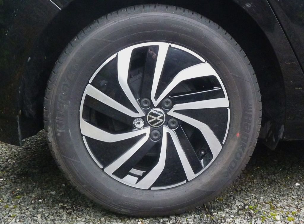 Used Volkswagen Polo 2024 for sale - 77094044: Photo 10