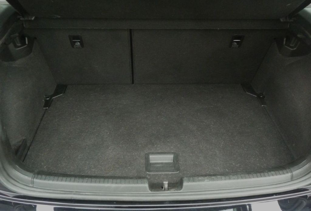 Used Volkswagen Polo 2024 for sale - 77094044: Photo 15