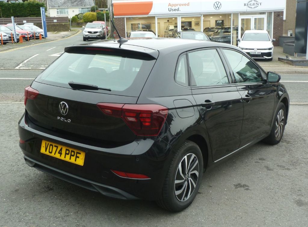 Used Volkswagen Polo 2024 for sale - 77094044: Photo 8