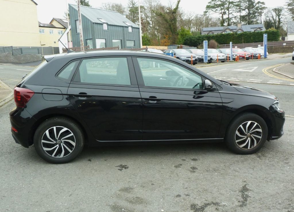 Used Volkswagen Polo 2024 for sale - 77094044: Photo 9