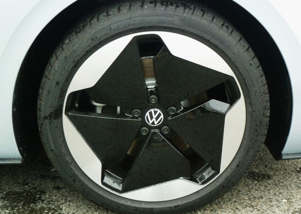 Used Volkswagen ID.3 2025 for sale - 76422182: Photo 11