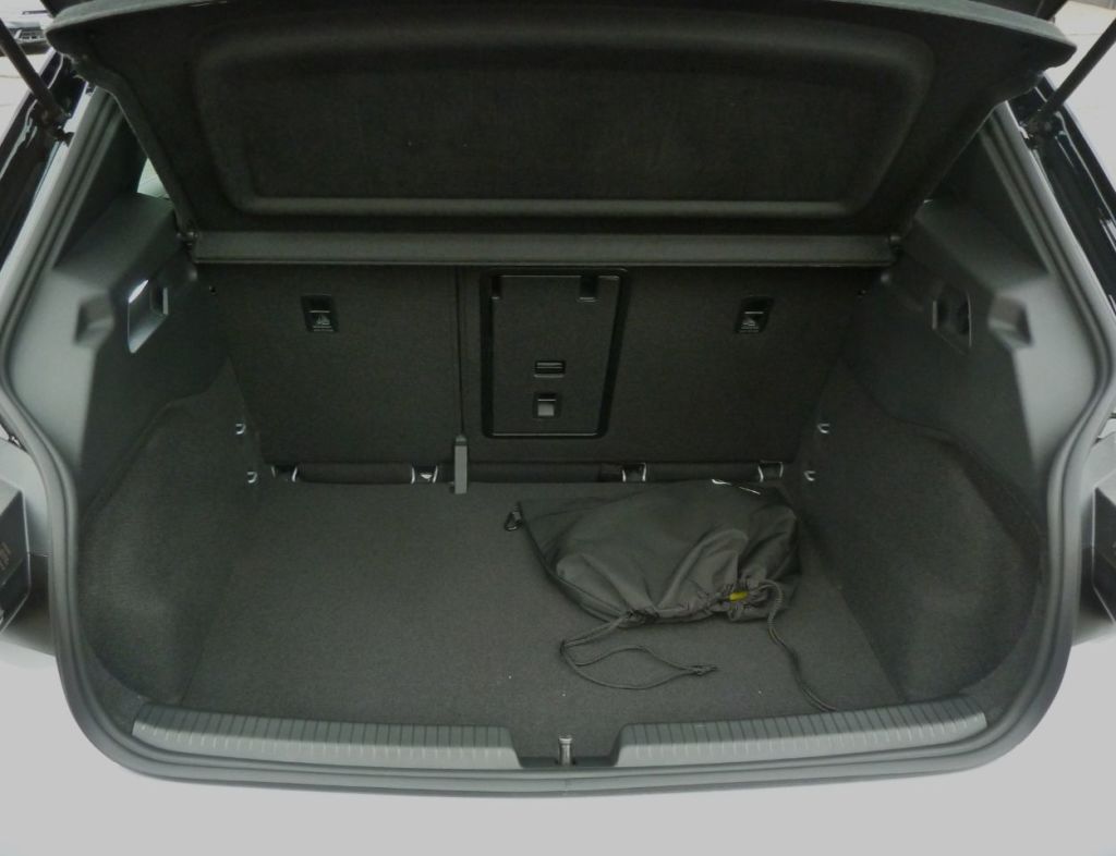 Used Volkswagen ID.3 2025 for sale - 76422182: Photo 17