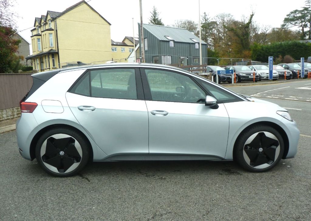 Used Volkswagen ID.3 2025 for sale - 76422182: Photo 9