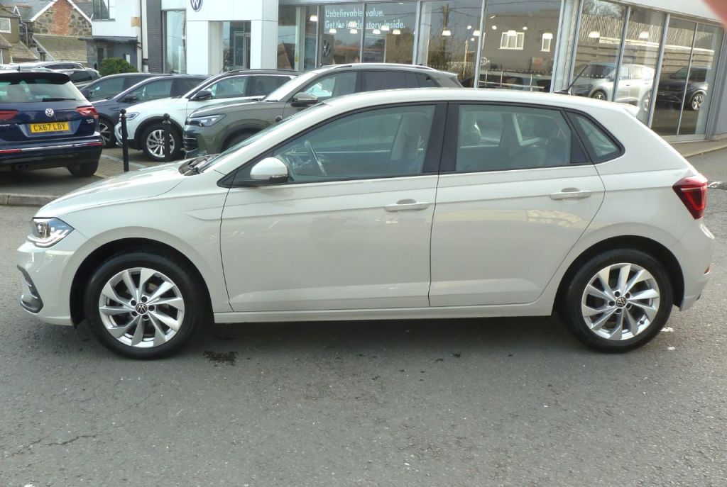 Used Volkswagen Polo 2023 for sale - 77878745: Photo 5