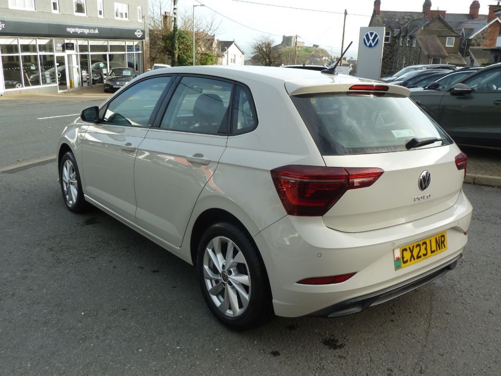 Used Volkswagen Polo 2023 for sale - 77878745: Photo 6