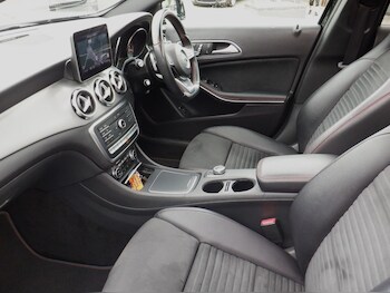 Used Mercedes-Benz GLA 2018 for sale - 79529139: Photo