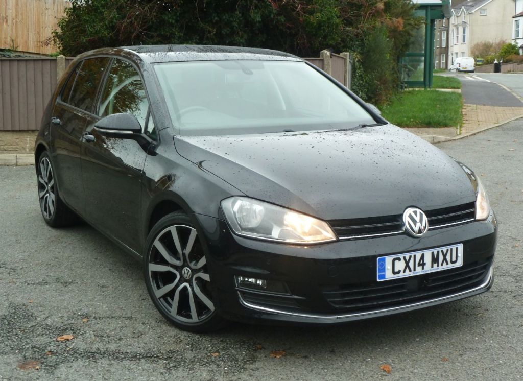 Used Volkswagen Golf 2014 for sale - 76508792: Photo 1