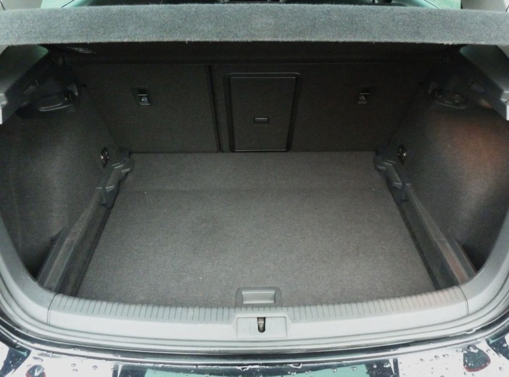 Used Volkswagen Golf 2014 for sale - 76508792: Photo 19