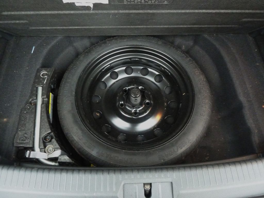 Used Volkswagen Golf 2014 for sale - 76508792: Photo 20