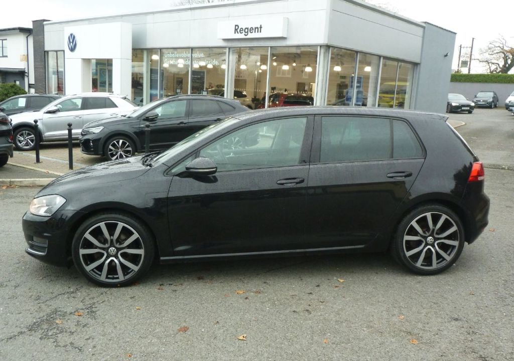 Used Volkswagen Golf 2014 for sale - 76508792: Photo 5