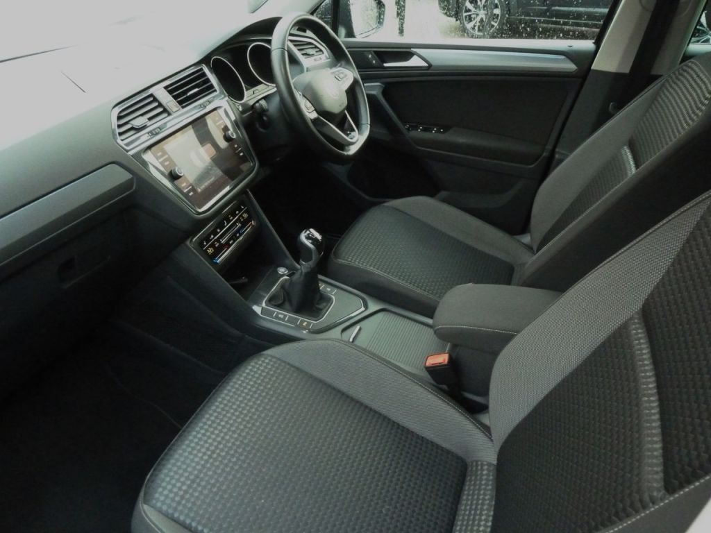 Used Volkswagen Tiguan 2022 for sale - 76495660: Photo 2